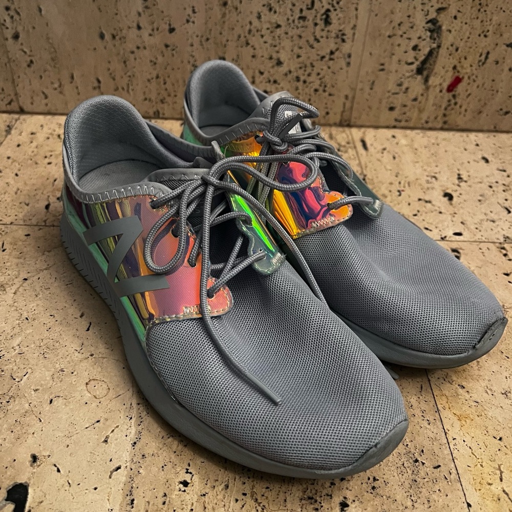 New Balance Iridescent Fuelcore Sneakers